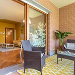 Elfaro Kitty - Stylish Apartment Close To S. Peter